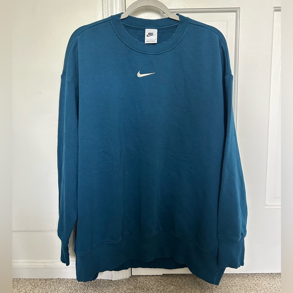 Nike Crewneck Sweater